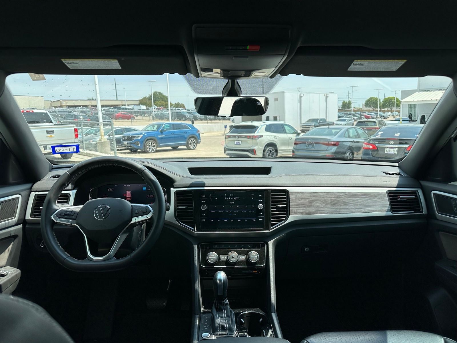 2023 Volkswagen Atlas Cross Sport 3.6L V6 SE w/Technology