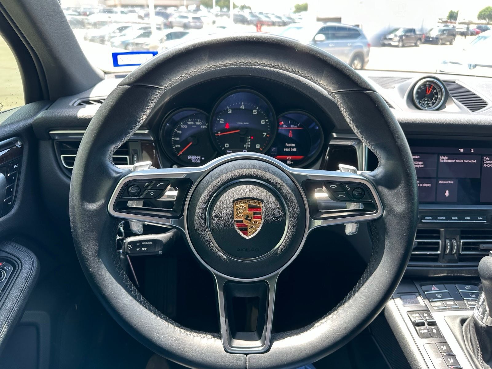 2021 Porsche Macan Base
