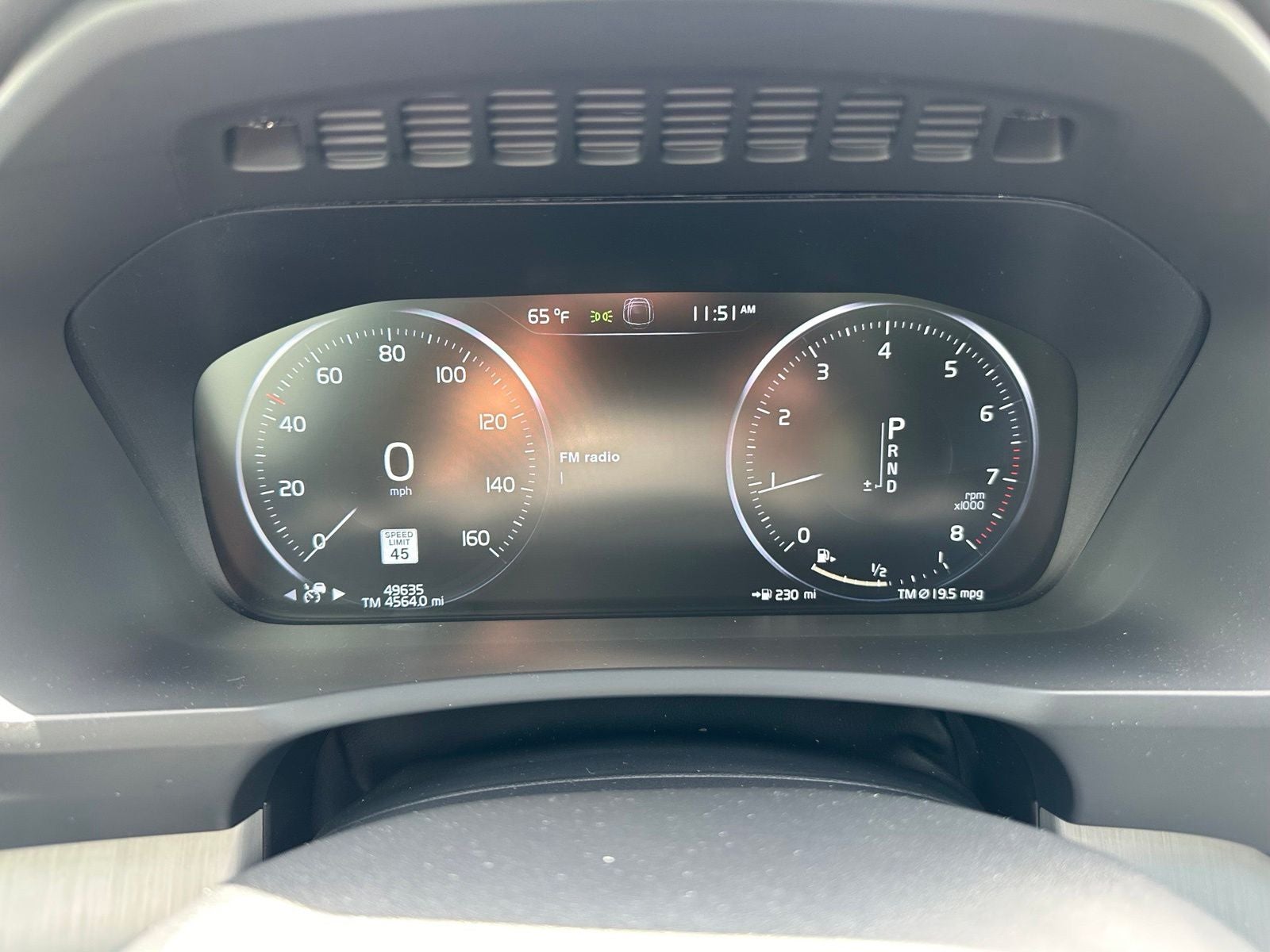 2021 Volvo XC90 T5 Momentum
