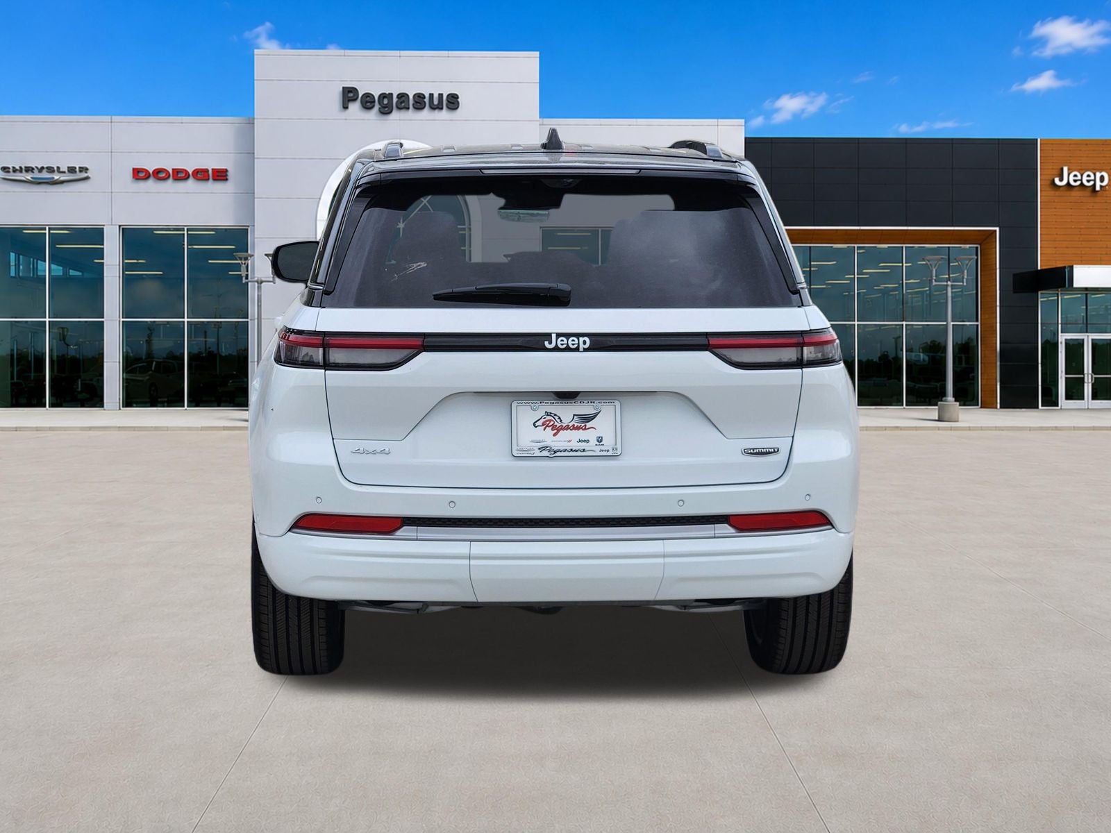 2026 Jeep Grand Cherokee GRAND CHEROKEE SUMMIT 4X4
