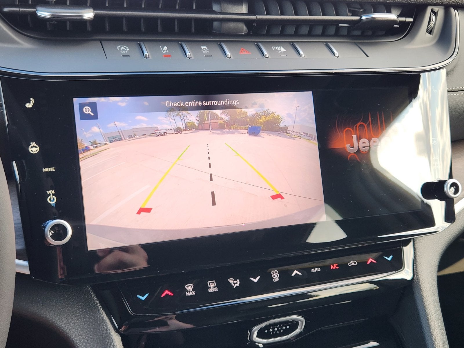 2027 Jeep Grand Cherokee L Laredo Altitude