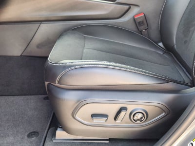 2027 Jeep Grand Cherokee L Laredo Altitude