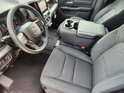 2026 RAM Ram 1500 RAM 1500 EXPRESS CREW CAB 4X2 5'7' BOX