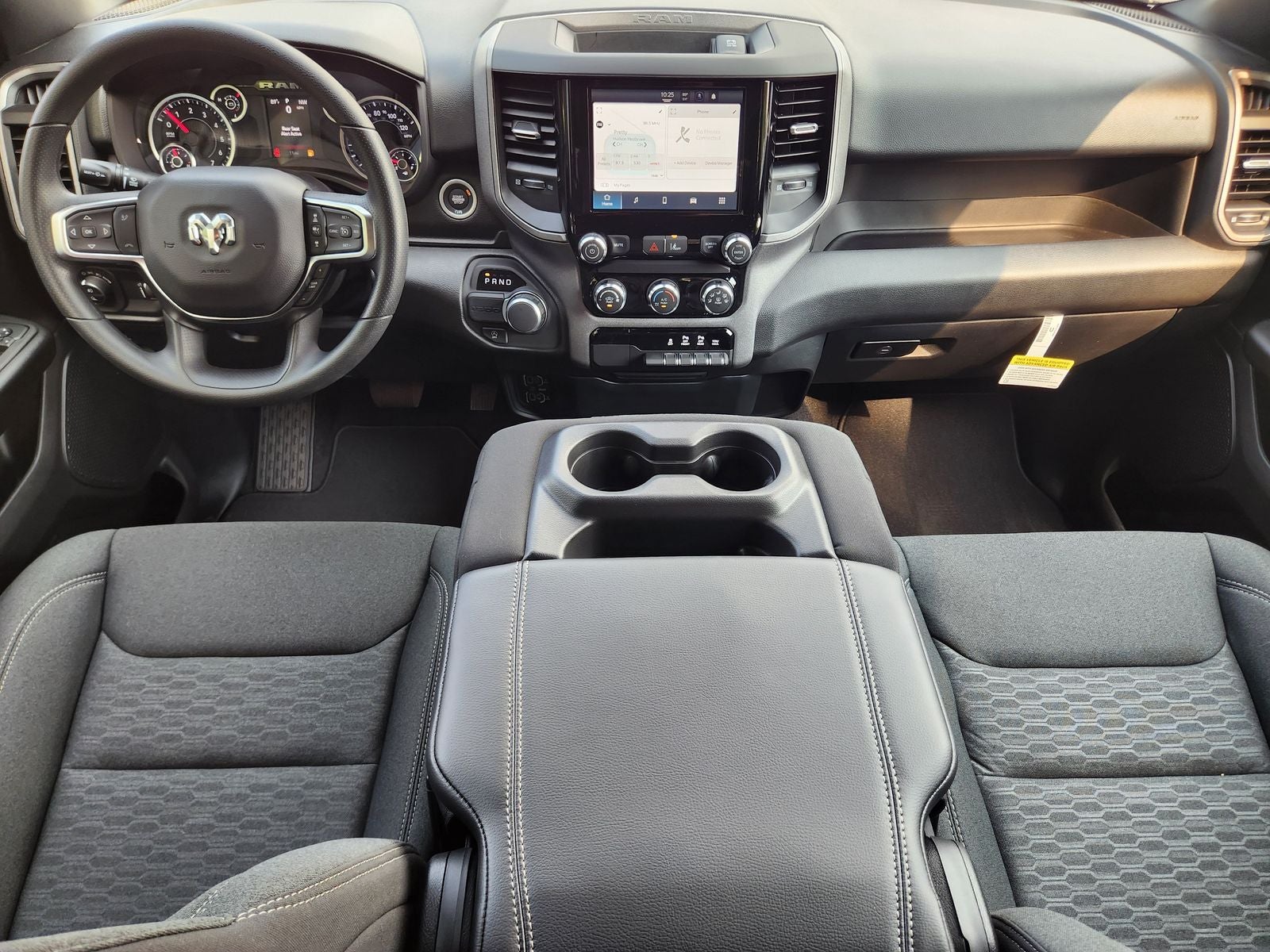 2026 RAM Ram 1500 RAM 1500 EXPRESS CREW CAB 4X2 5'7' BOX
