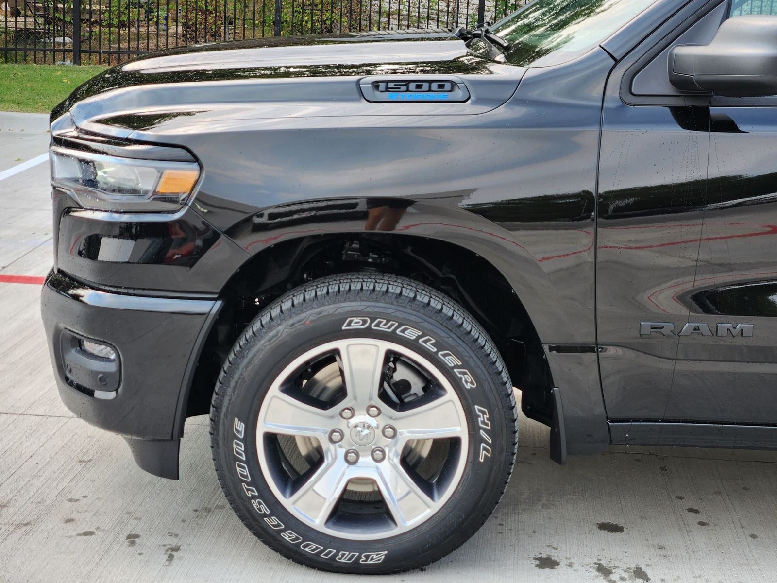 2026 RAM Ram 1500 RAM 1500 EXPRESS CREW CAB 4X2 5'7' BOX