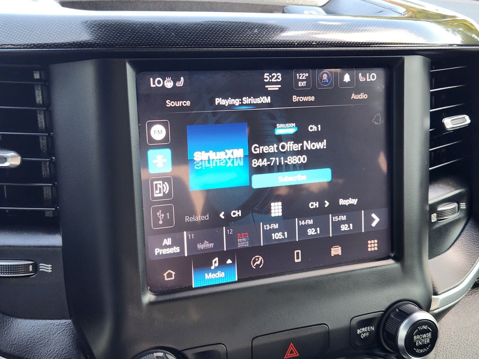 2022 RAM Ram 1500 Laramie Crew Cab 4x2 5'7' Box