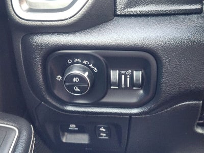 2022 RAM Ram 1500 Laramie Crew Cab 4x2 5'7' Box