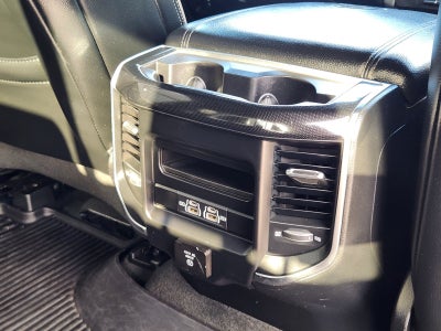 2022 RAM Ram 1500 Laramie Crew Cab 4x2 5'7' Box