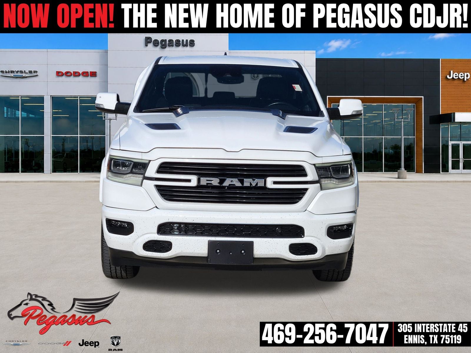 2022 RAM Ram 1500 Laramie Crew Cab 4x2 5'7' Box