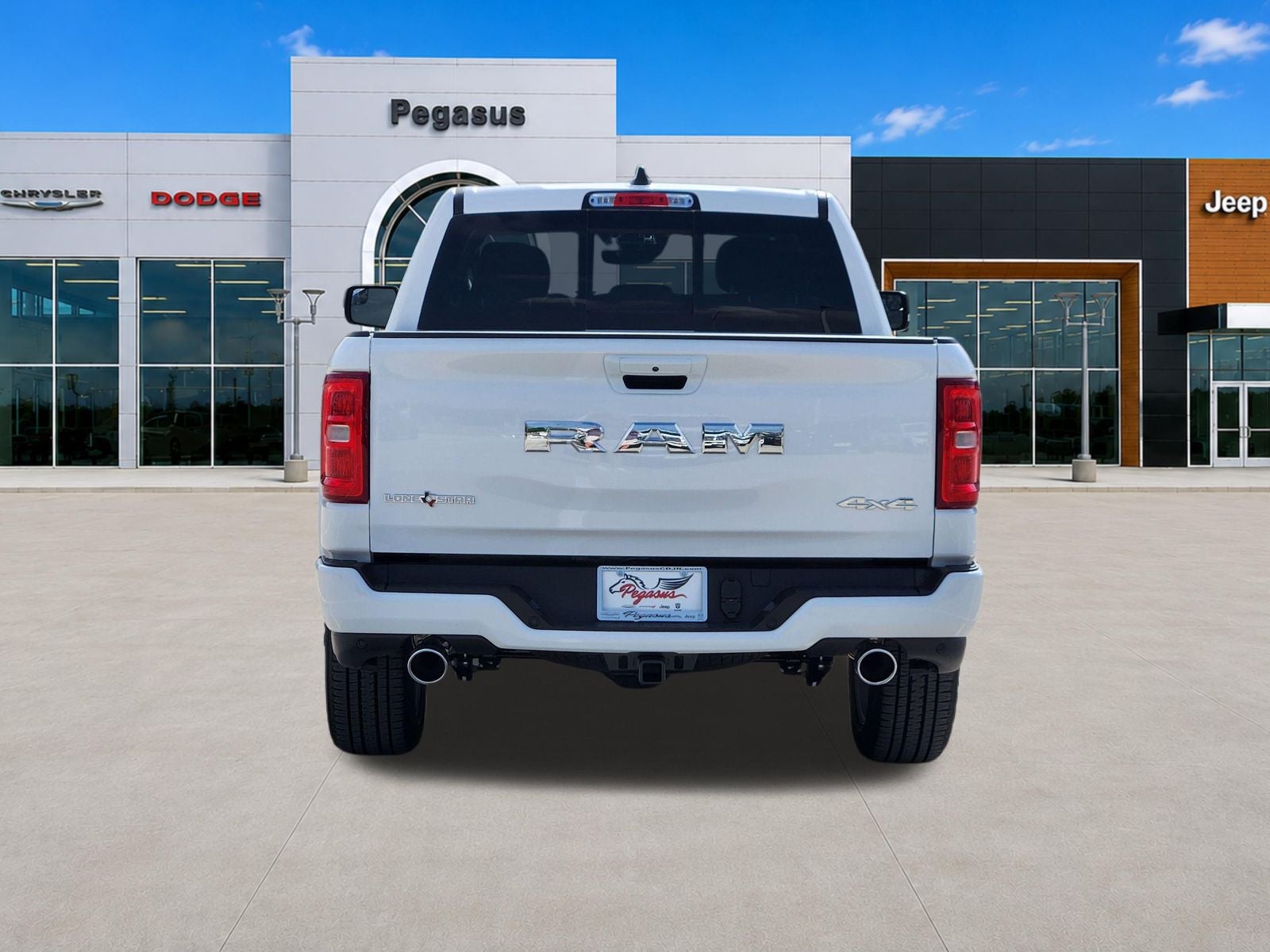 2026 RAM Ram 1500 RAM 1500 LONE STAR CREW CAB 4X4 5'7' BOX