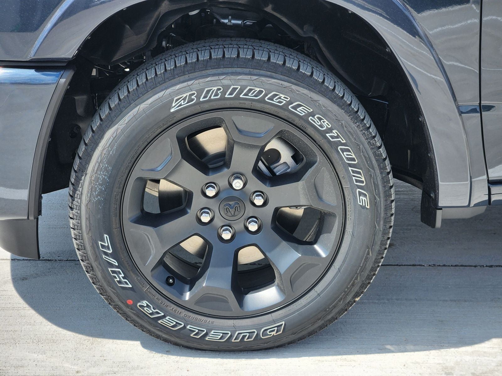 2026 RAM Ram 1500 RAM 1500 LONE STAR CREW CAB 4X4 5'7' BOX