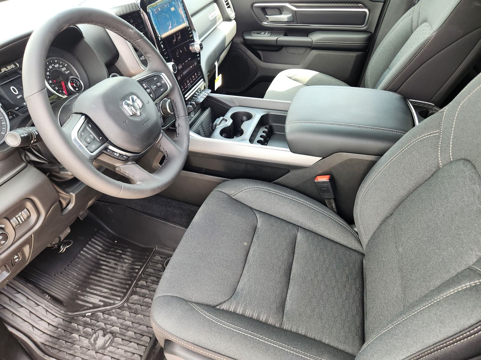 2026 RAM Ram 1500 RAM 1500 LONE STAR CREW CAB 4X4 5'7' BOX