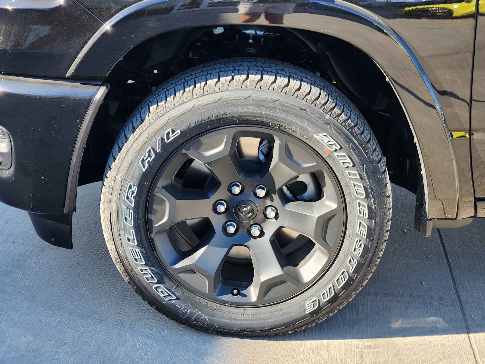 2026 RAM Ram 1500 RAM 1500 LONE STAR CREW CAB 4X4 5'7' BOX