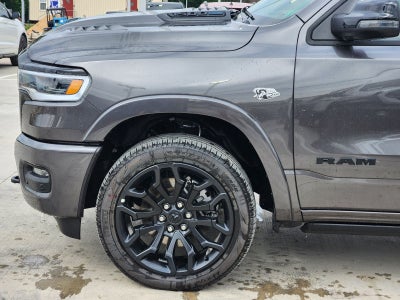 2026 RAM Ram 1500 RAM 1500 LIMITED CREW CAB 4X4 5'7' BOX