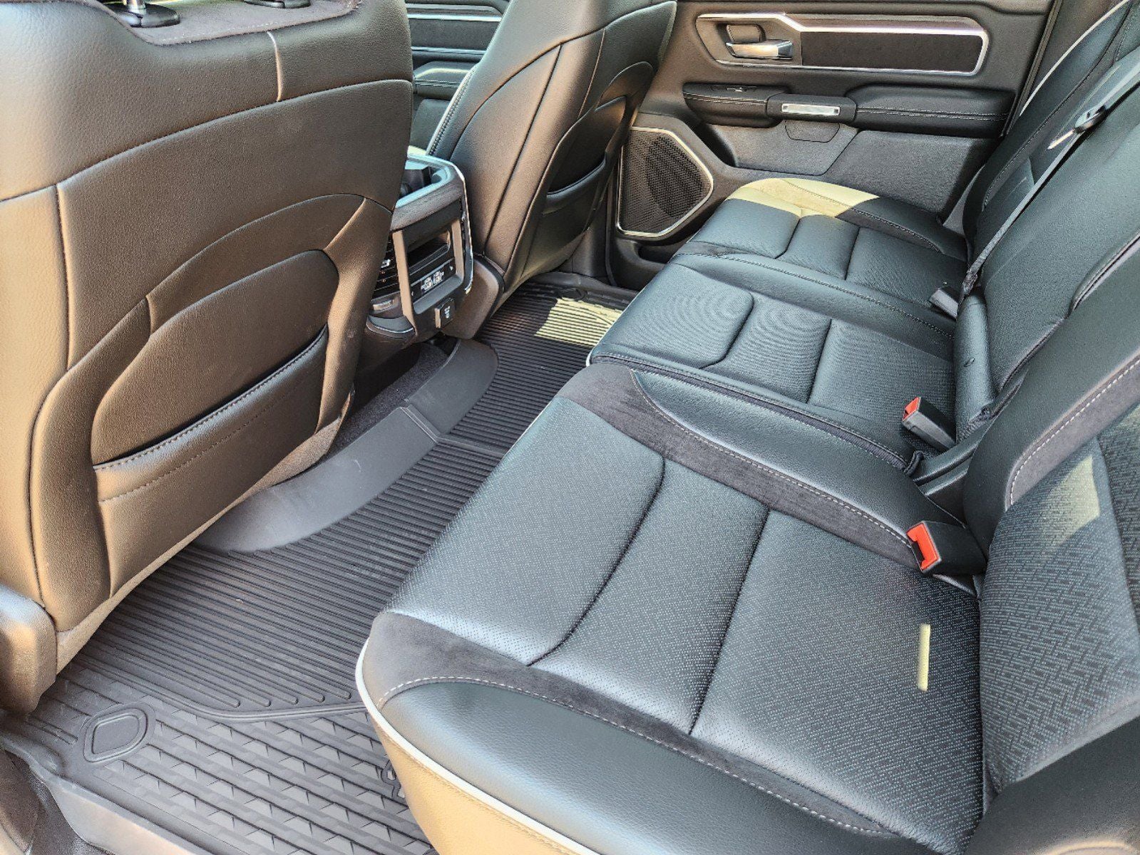2025 RAM Ram 1500 Laramie