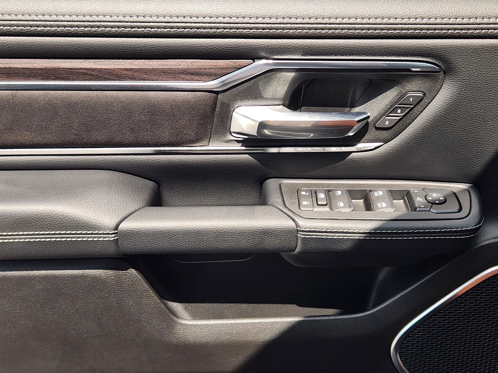 2027 RAM Ram 1500 RAM 1500 LARAMIE CREW CAB 4X4 5'7' BOX
