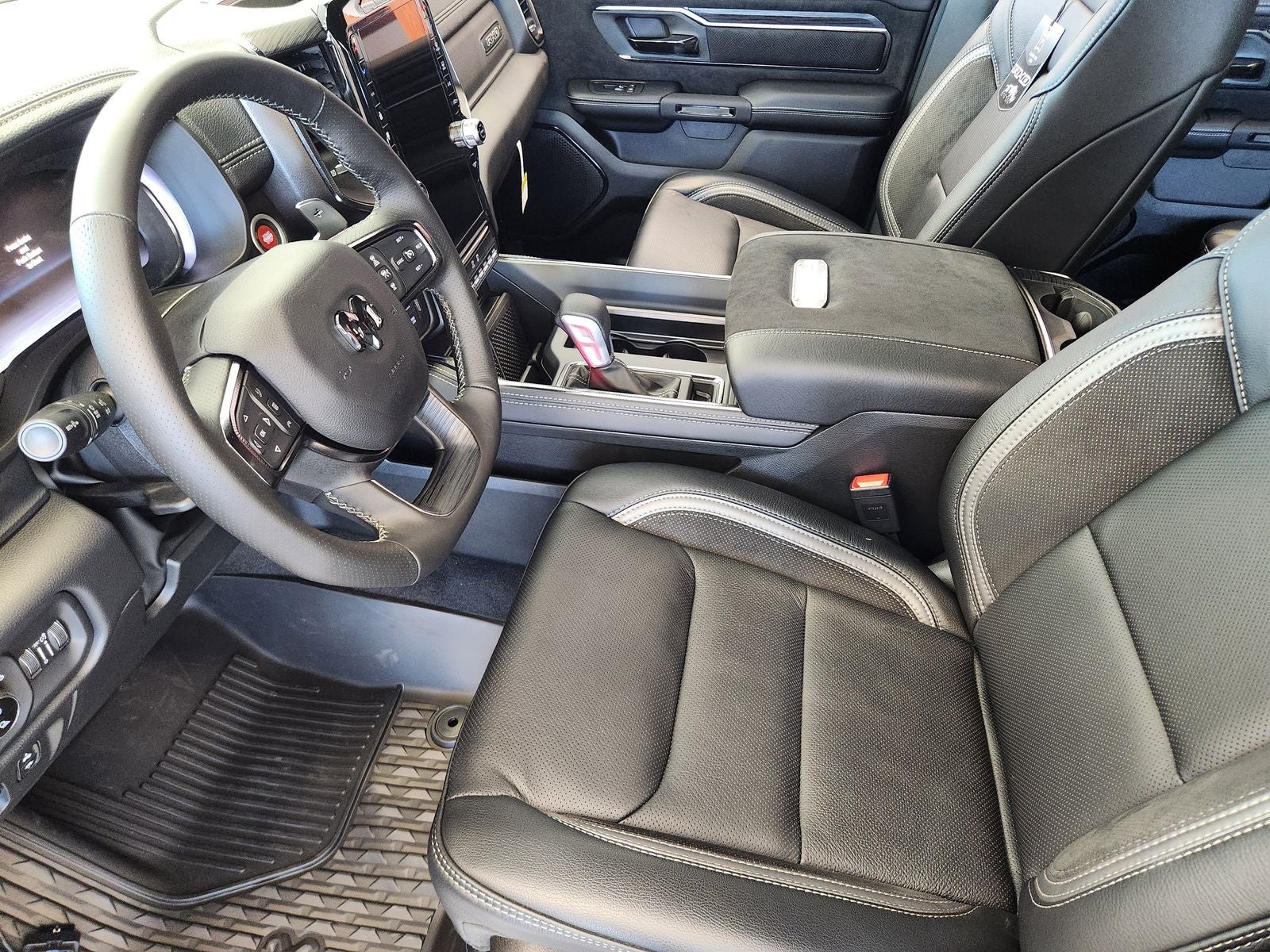 2026 RAM Ram 1500 RAM 1500 RHO CREW CAB 4X4 5'7' BOX