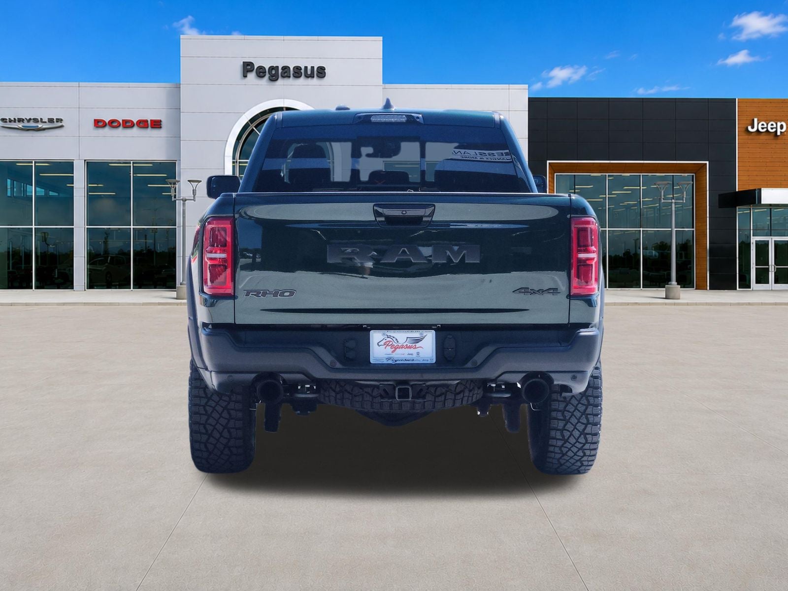 2026 RAM Ram 1500 RAM 1500 RHO CREW CAB 4X4 5'7' BOX
