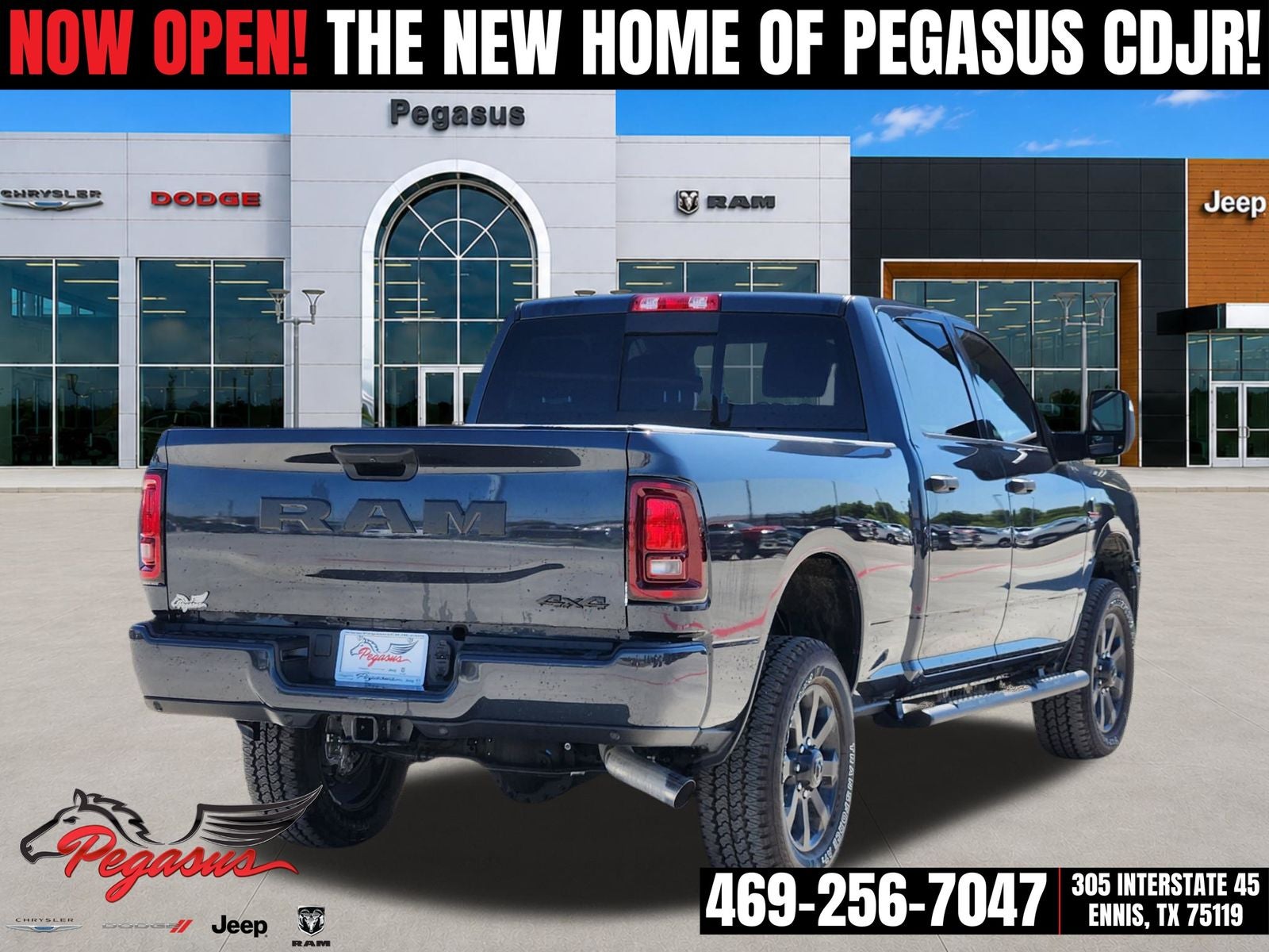 2026 RAM Ram 2500 RAM 2500 BLACK EXPRESS CREW CAB 4X4 6'4' BOX