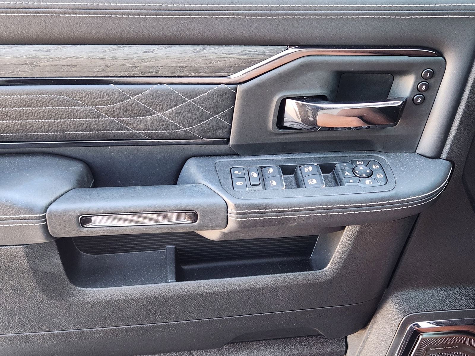 2025 RAM Ram 2500 RAM 2500 LIMITED CREW CAB 4X4 6'4' BOX