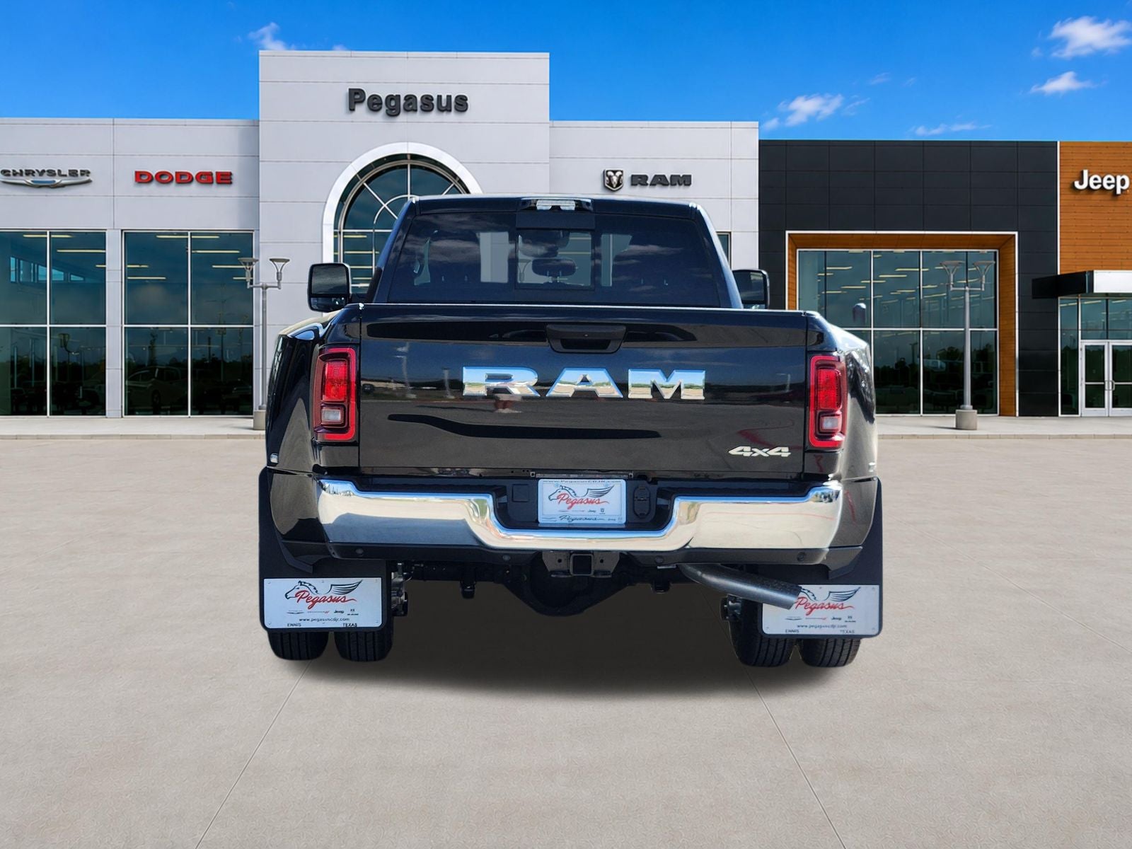 2026 RAM Ram 3500 RAM 3500 TRADESMAN CREW CAB 4X4 8' BOX