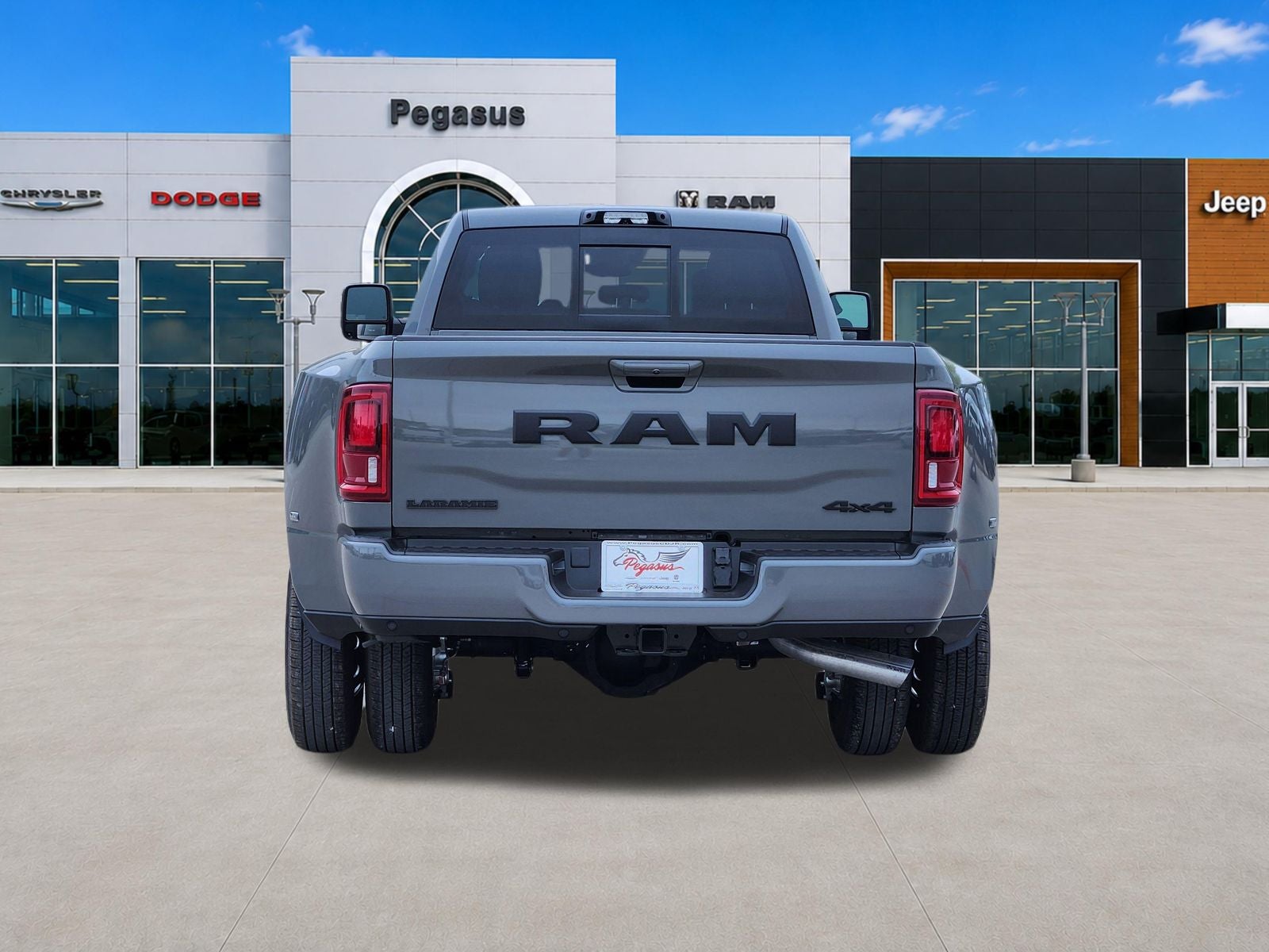 2026 RAM Ram 3500 RAM 3500 LARAMIE CREW CAB 4X4 8' BOX