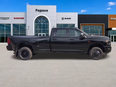2026 RAM Ram 3500 RAM 3500 LARAMIE CREW CAB 4X4 8' BOX