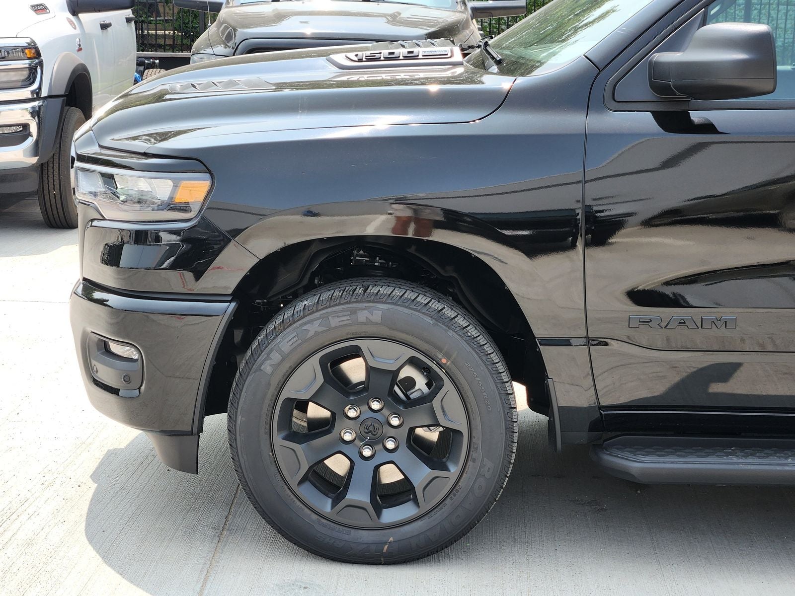 2026 RAM Ram 1500 RAM 1500 EXPRESS CREW CAB 4X4 5'7' BOX