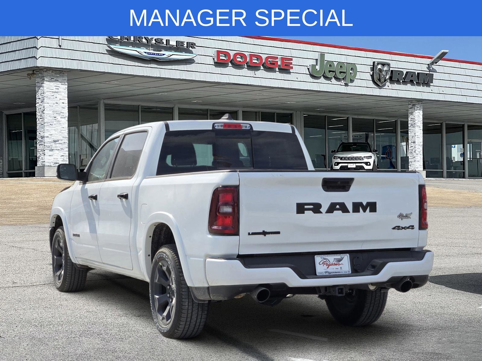 2026 RAM Ram 1500 RAM 1500 LONE STAR CREW CAB 4X4 5'7' BOX
