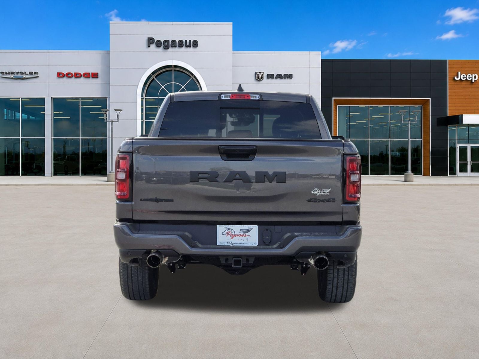 2026 RAM Ram 1500 RAM 1500 LONE STAR CREW CAB 4X4 5'7' BOX