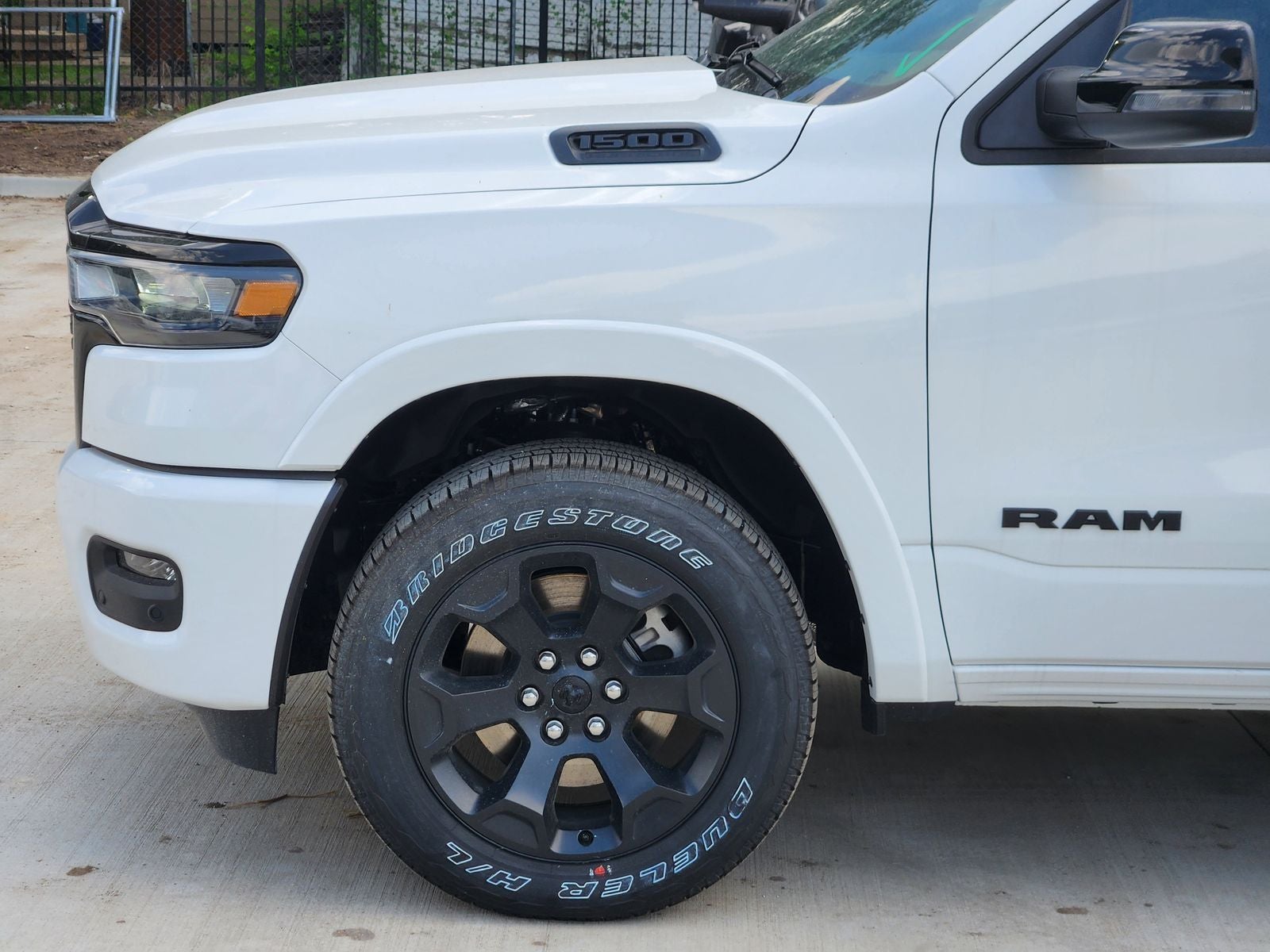 2026 RAM Ram 1500 RAM 1500 LONE STAR CREW CAB 4X4 5'7' BOX