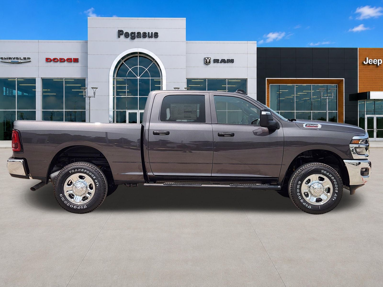 2026 RAM Ram 2500 RAM 2500 TRADESMAN CREW CAB 4X4 6'4' BOX