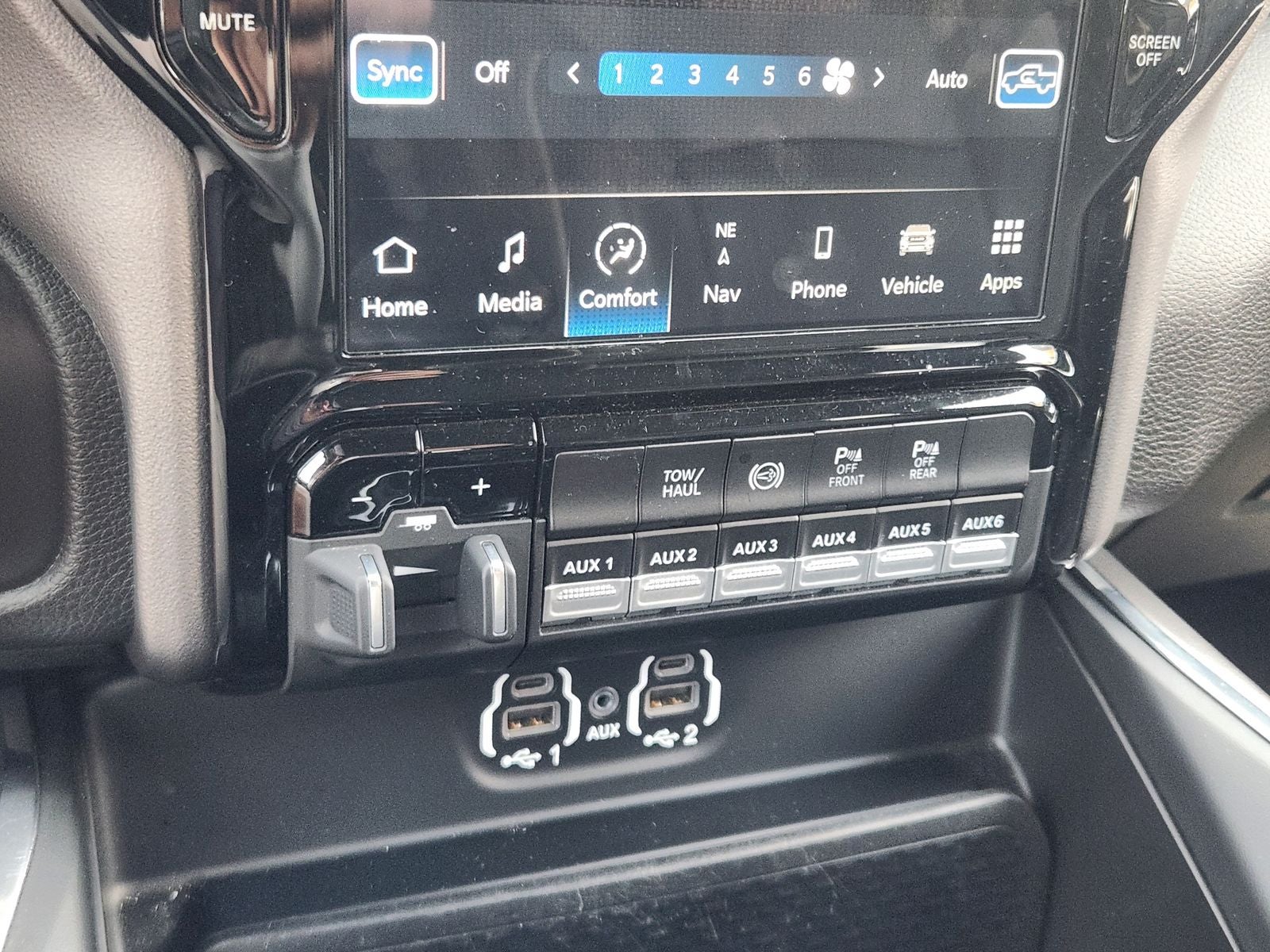 2022 RAM Ram 2500 Laramie Crew Cab 4x4 6'4' Box