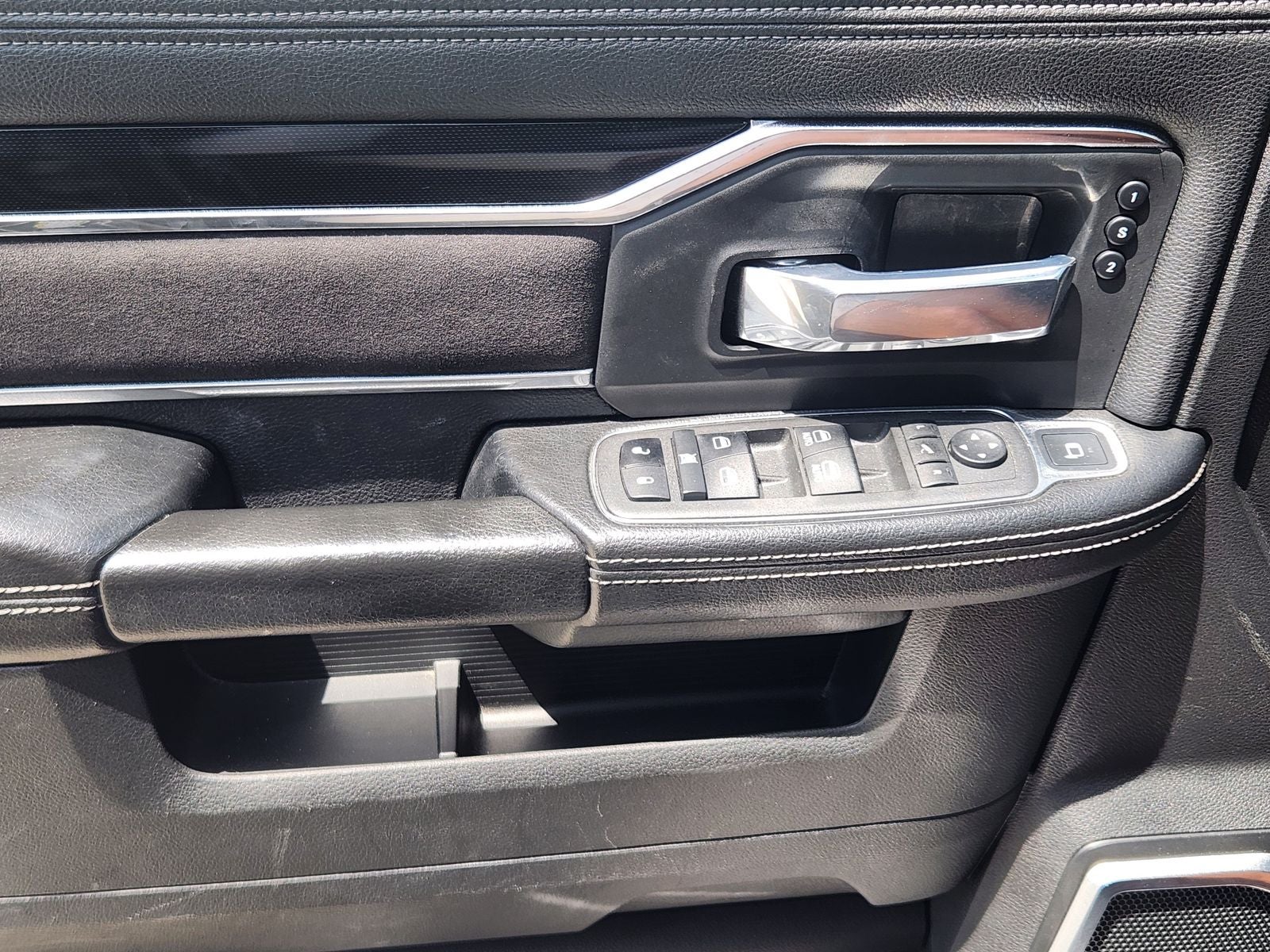 2022 RAM Ram 2500 Laramie Crew Cab 4x4 6'4' Box