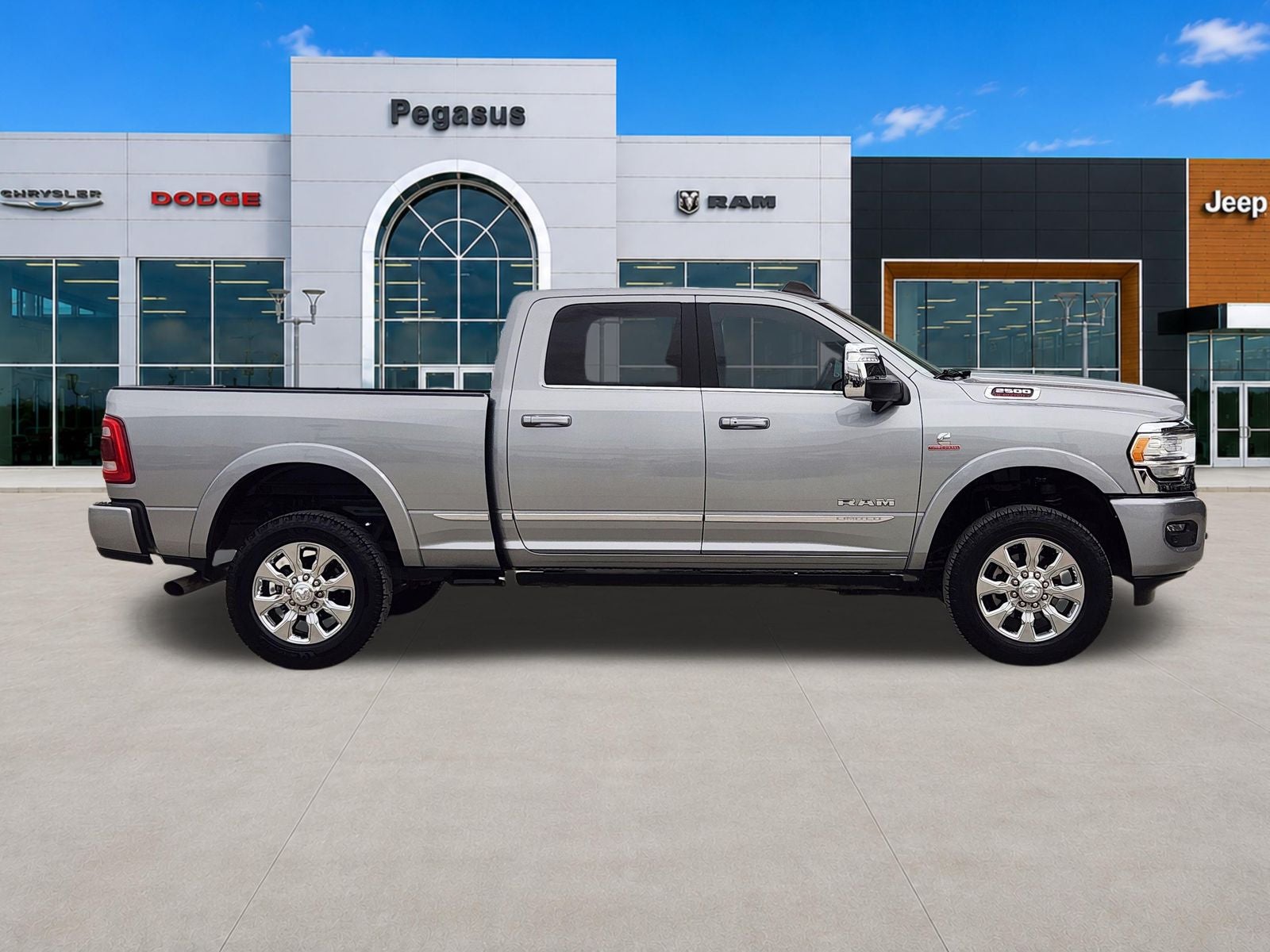 2023 RAM Ram 2500 Limited Crew Cab 4x4 6'4' Box