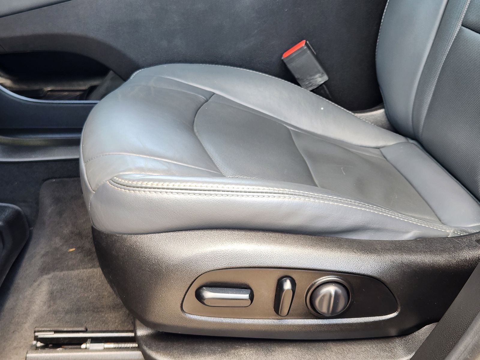 2019 Buick Enclave FWD Essence
