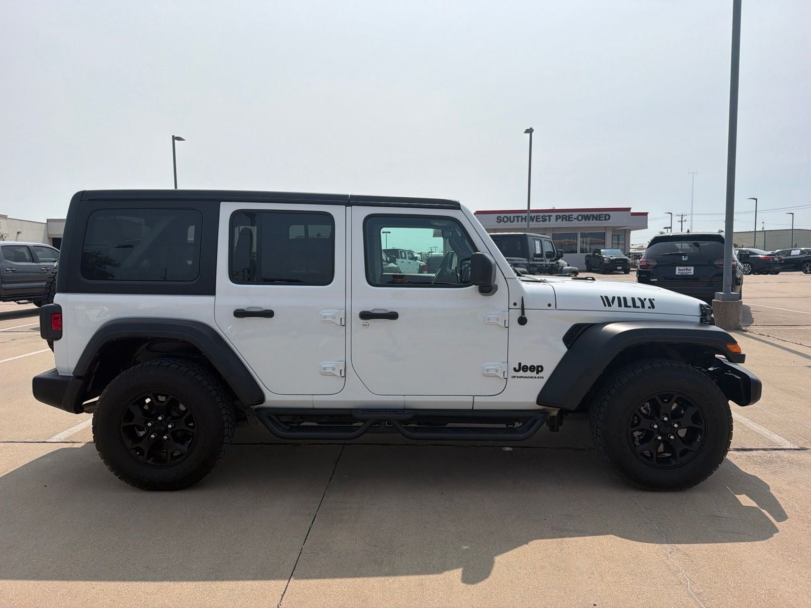 2023 Jeep Wrangler 4-Door Willys 4x4