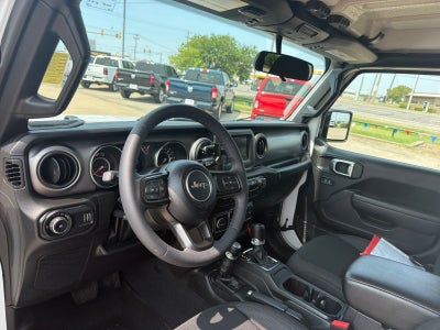 2023 Jeep Wrangler 4-Door Willys 4x4
