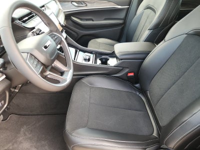 2027 Jeep Grand Cherokee GRAND CHEROKEE LAREDO ALTITUDE 4X2