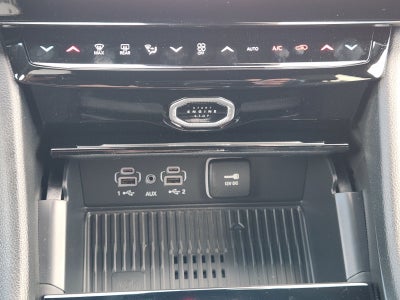 2027 Jeep Grand Cherokee GRAND CHEROKEE LAREDO ALTITUDE 4X2