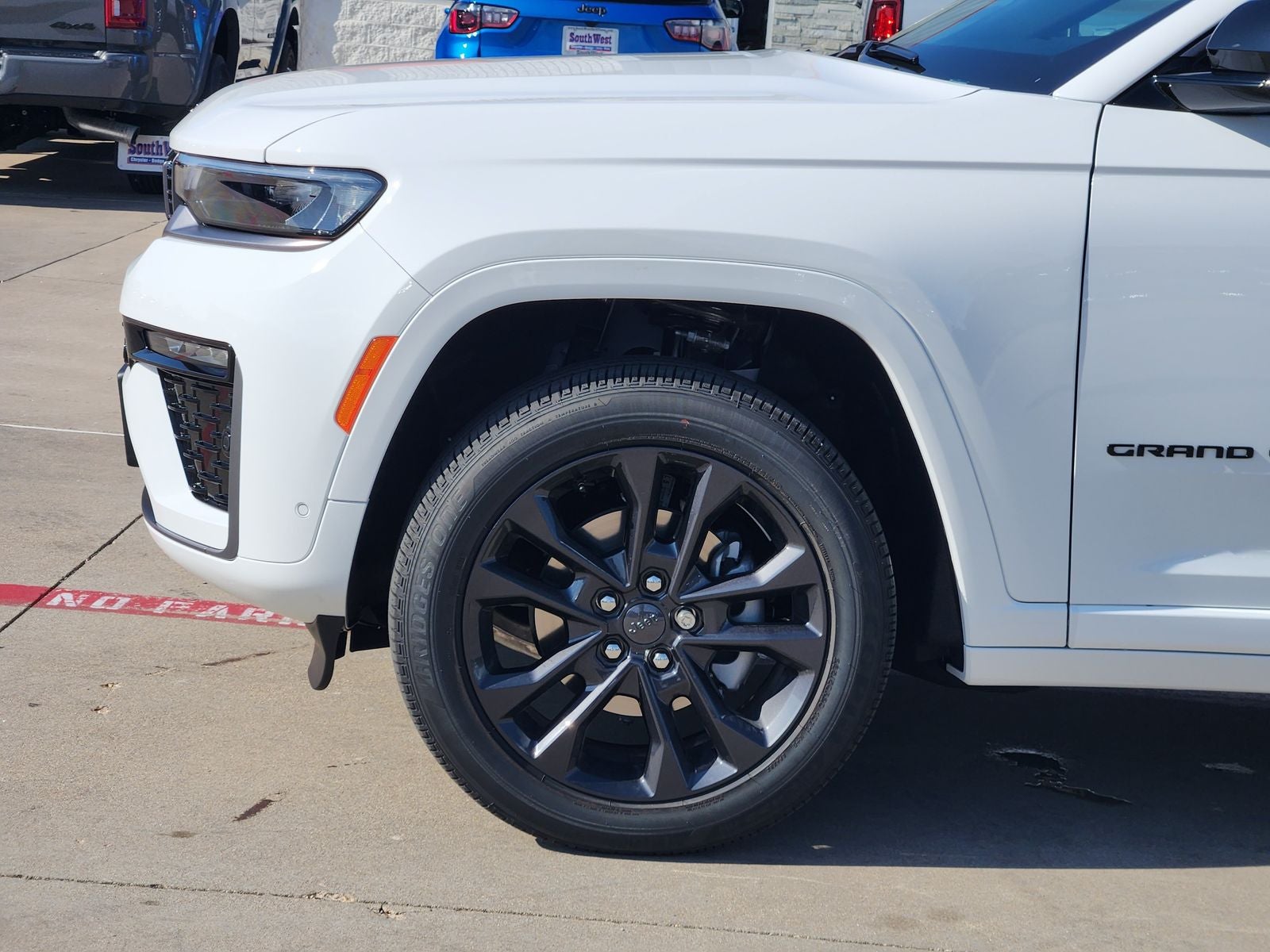 2026 Jeep Grand Cherokee GRAND CHEROKEE LIMITED RESERVE 4X4