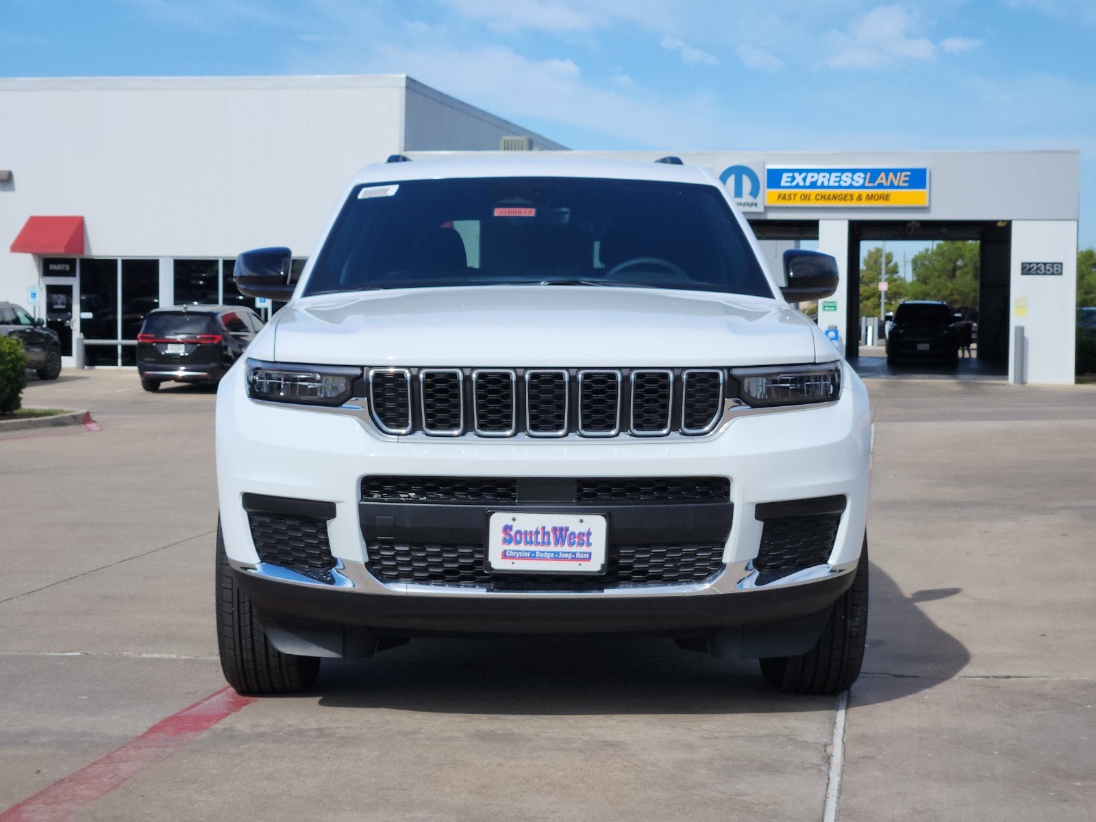 2026 Jeep Grand Cherokee GRAND CHEROKEE L LAREDO 4X2