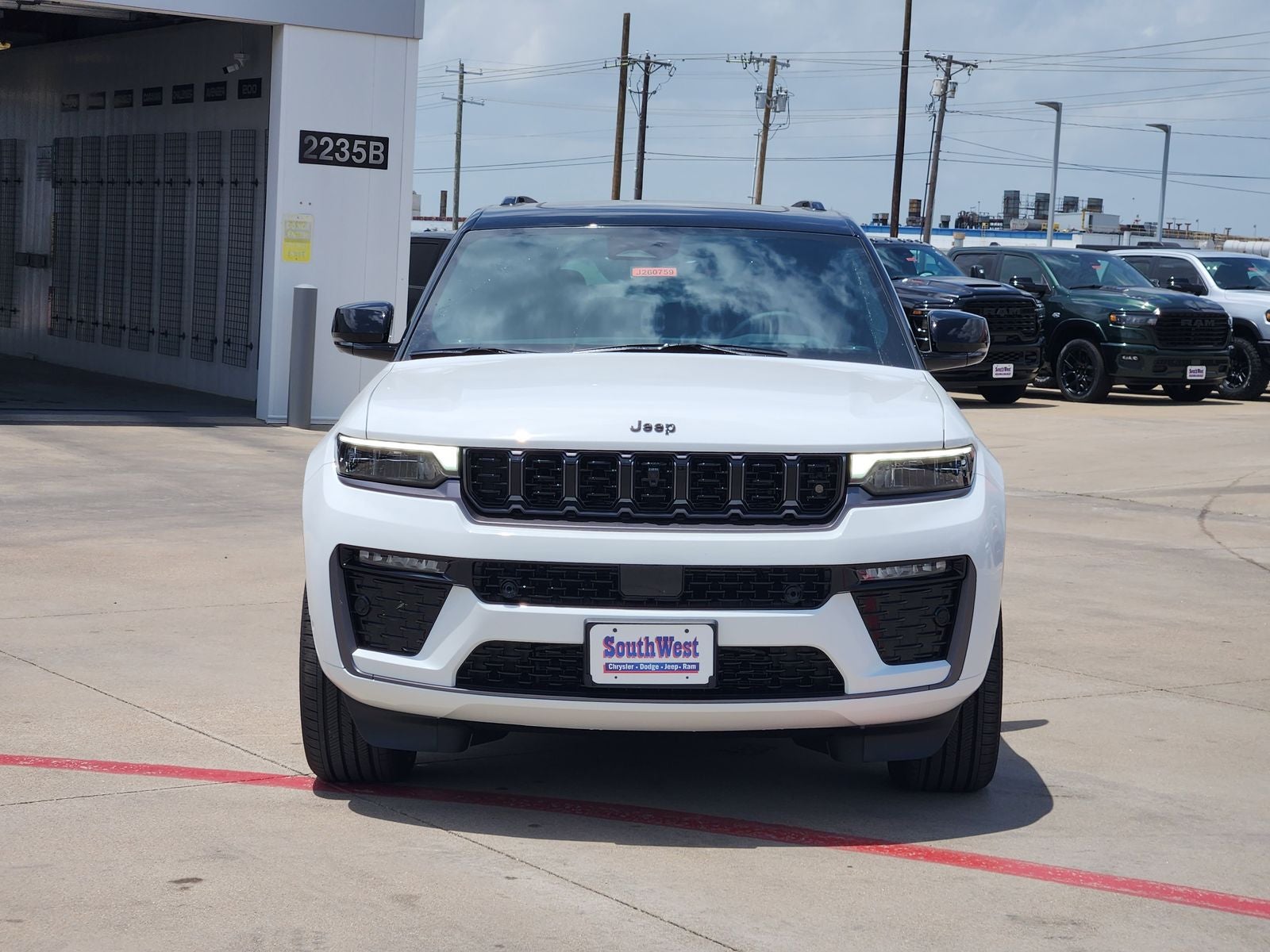 2026 Jeep Grand Cherokee GRAND CHEROKEE L SUMMIT 4X4