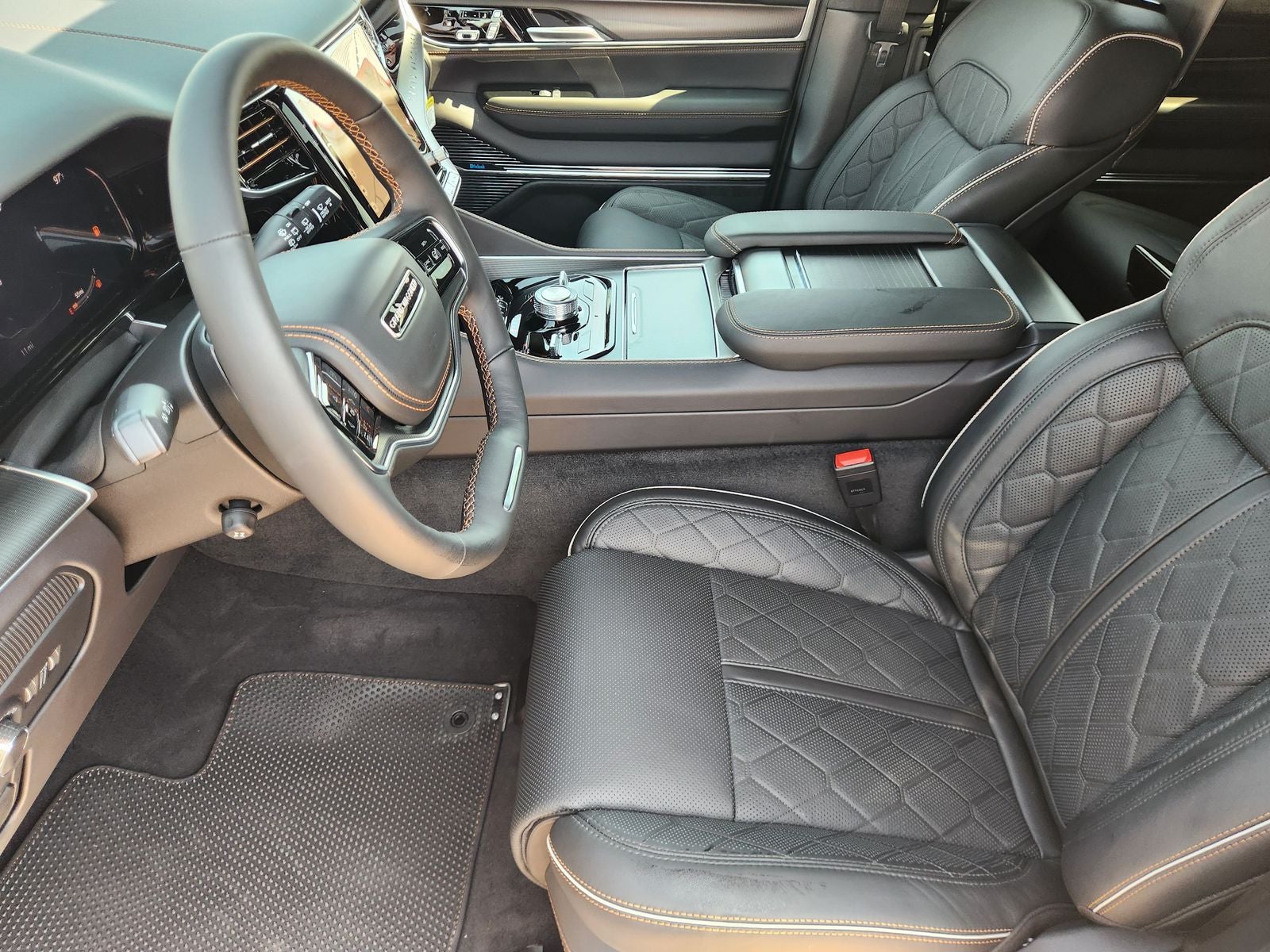 2026 Jeep Grand Wagoneer L GRAND WAGONEER L SUMMIT RESERVE 4X4