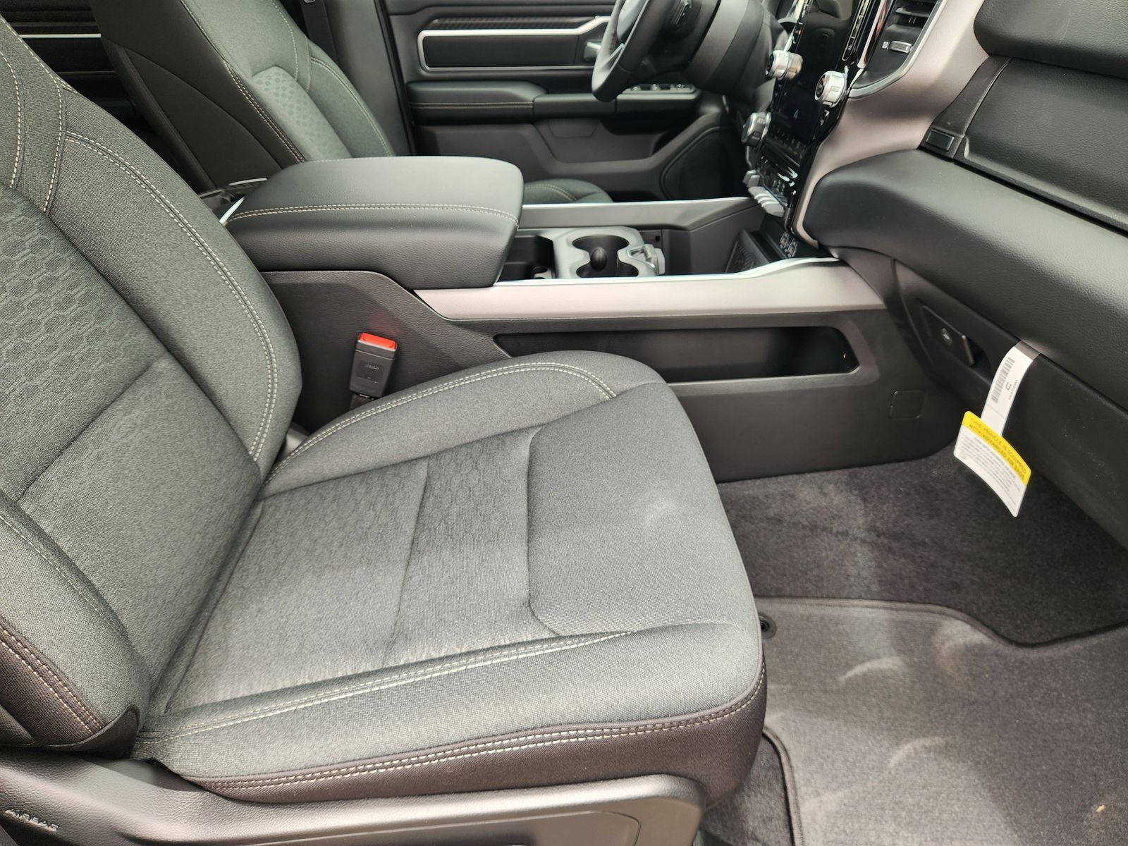 2026 RAM Ram 1500 RAM 1500 LONE STAR CREW CAB 4X2 5'7' BOX