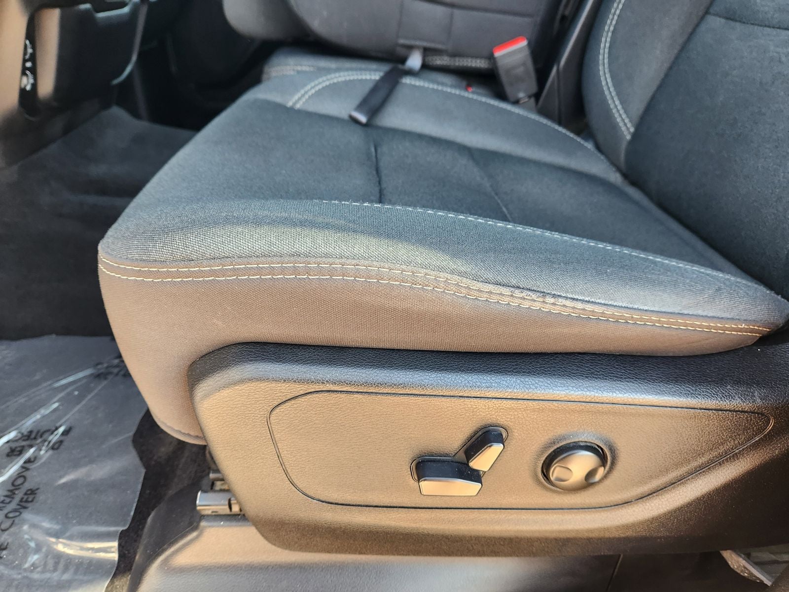 2025 RAM Ram 1500 Lone Star Crew Cab 4x4 5'7' Box