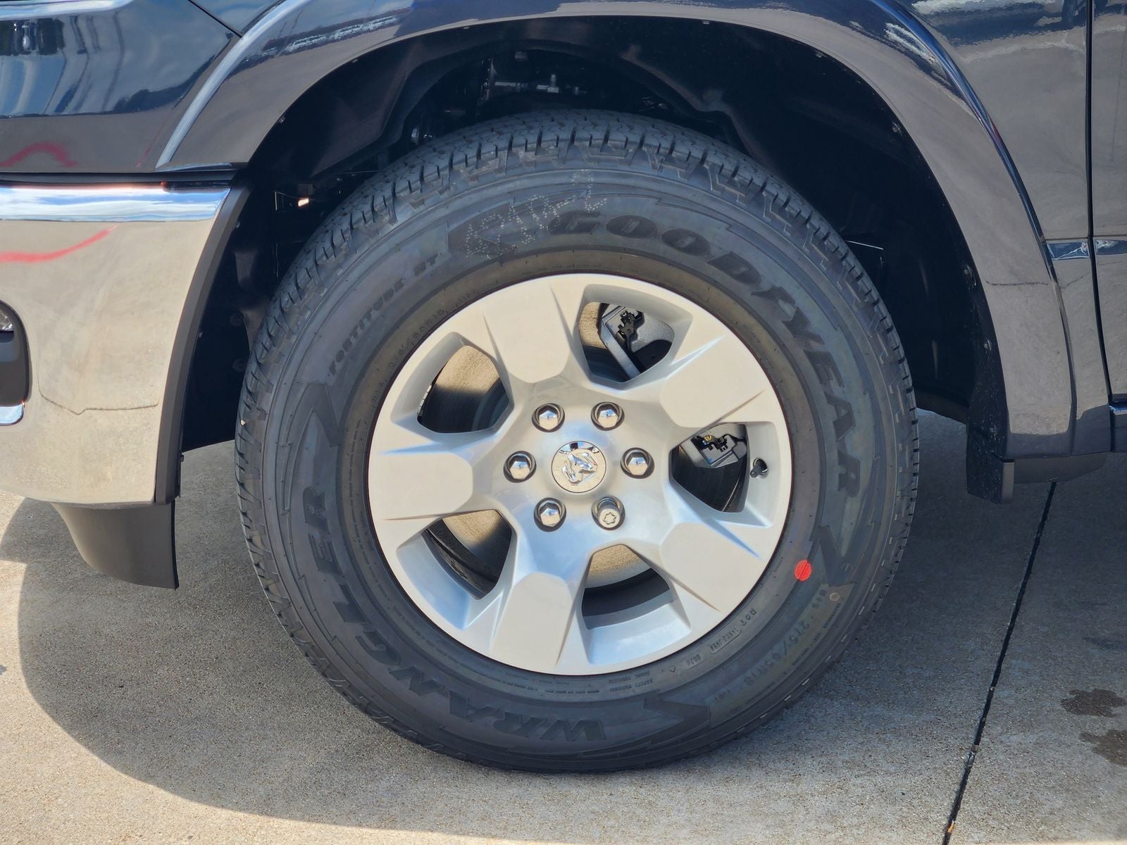 2026 RAM Ram 1500 RAM 1500 LONE STAR CREW CAB 4X4 5'7' BOX