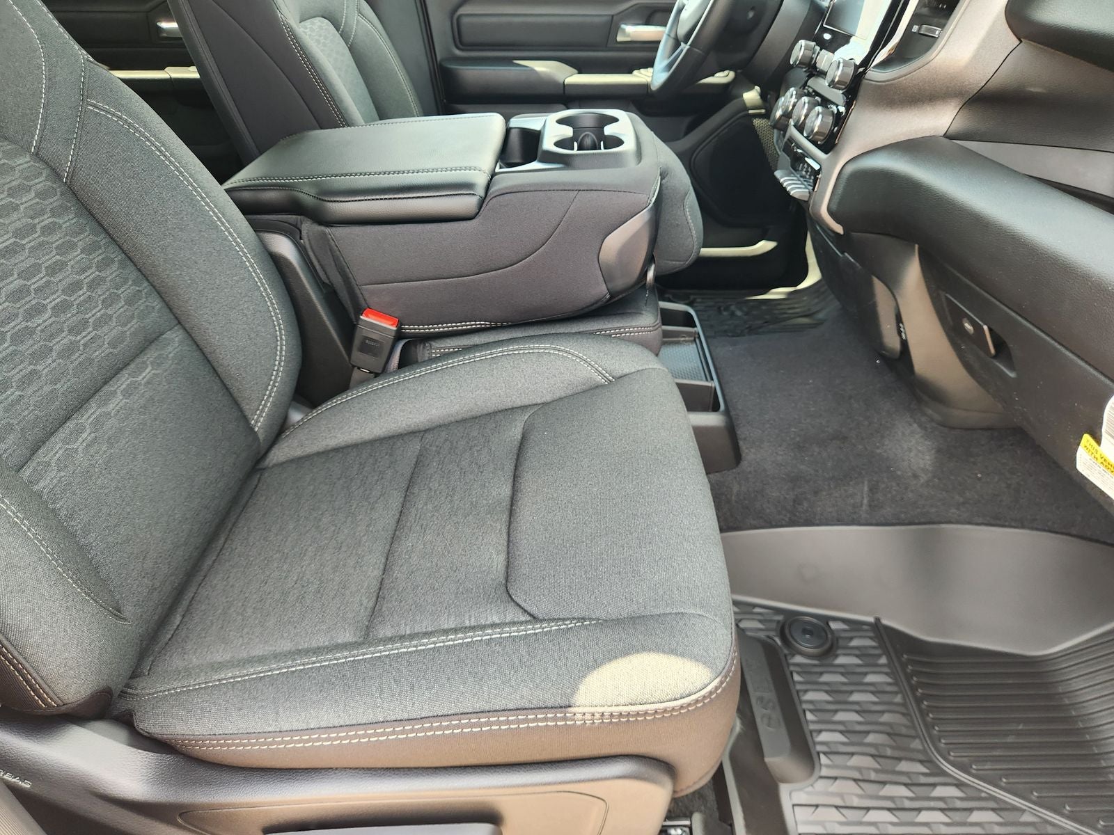 2026 RAM Ram 1500 RAM 1500 WARLOCK CREW CAB 4X4 5'7' BOX