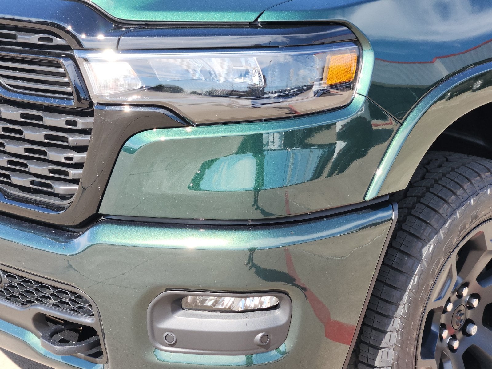2027 RAM Ram 1500 RAM 1500 LONE STAR CREW CAB 4X4 5'7' BOX