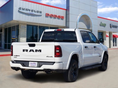 2027 RAM Ram 1500 RAM 1500 LONE STAR CREW CAB 4X4 5'7' BOX